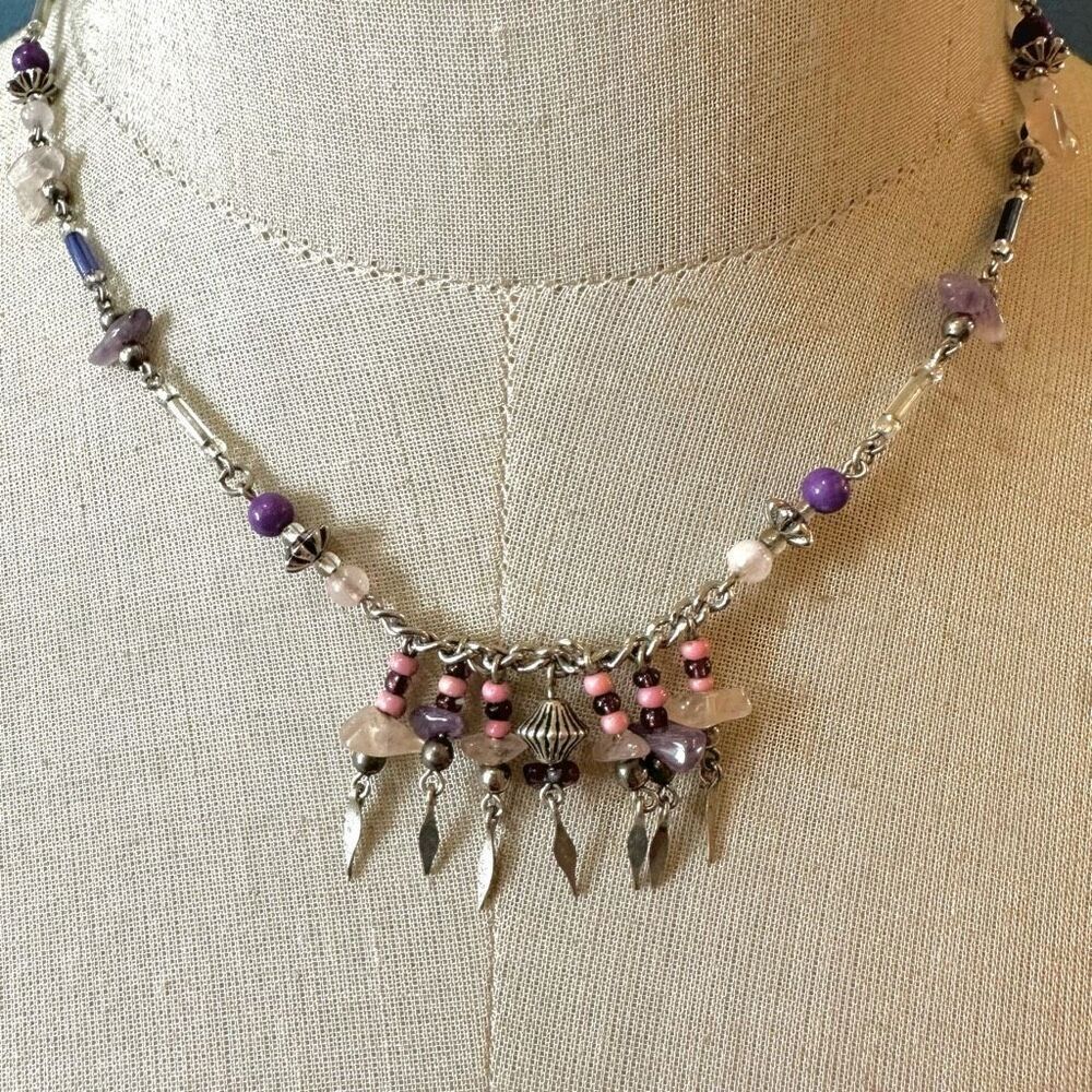 Silver tone rose quartz amethyst chip necklace